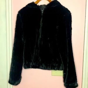 Black ambiance outwear faux fur jacket with hoodie and zipper
